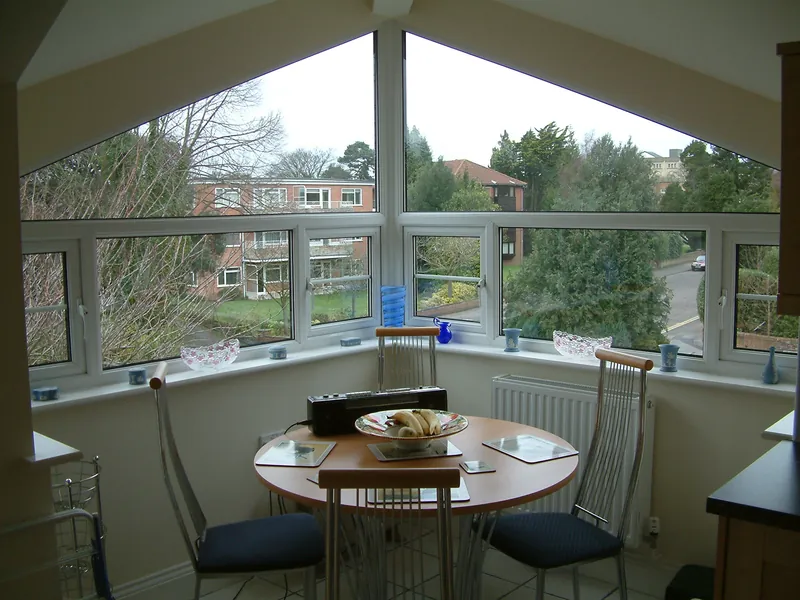 Bay Windows Sydenham
